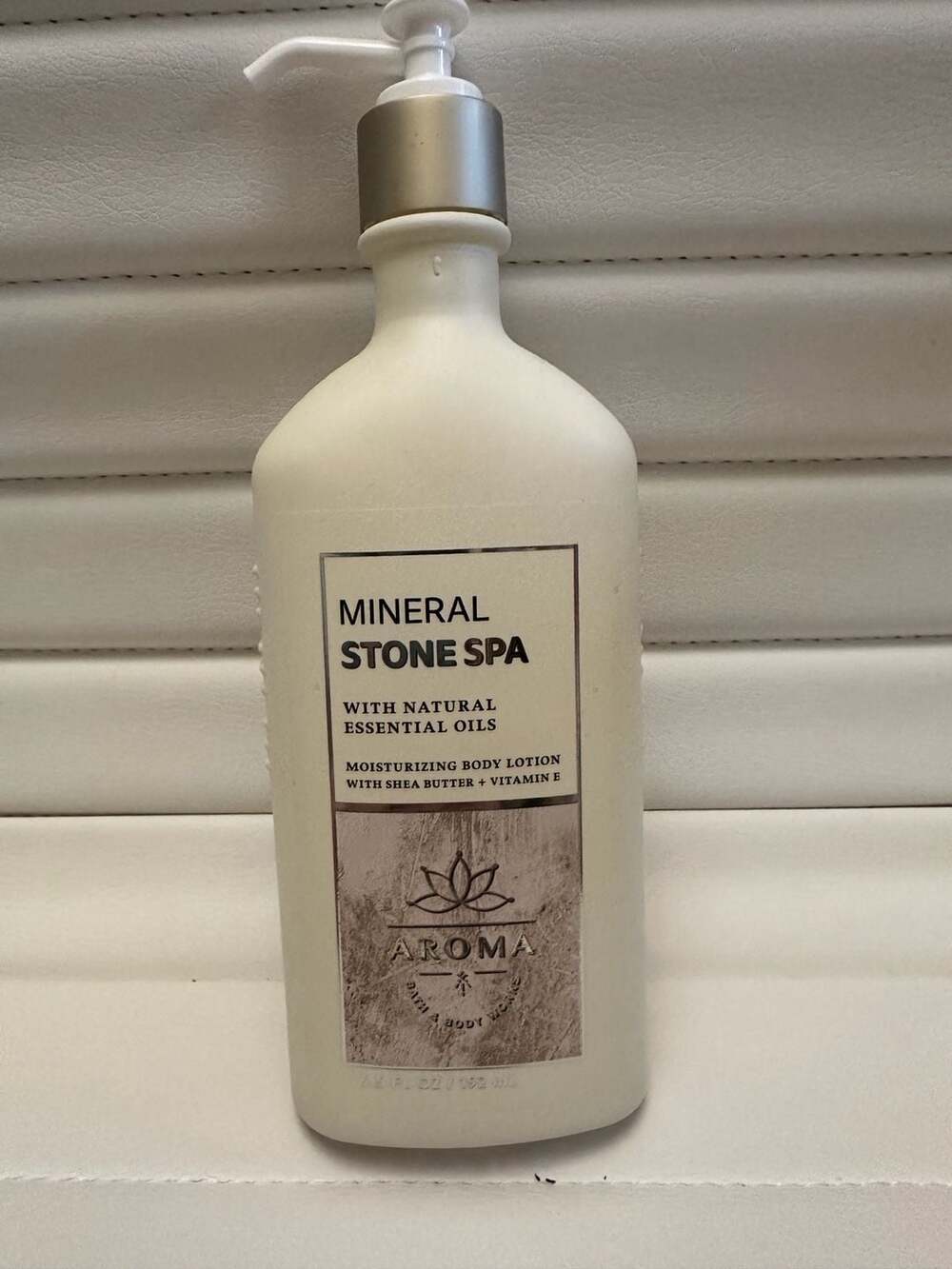 Bath & Body Works Aroma Mineral Stone Spa Moisturizing Body Lotion